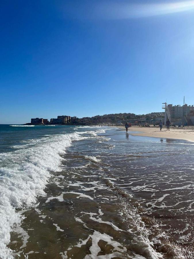 טורבייחה Uroczy Apartament Przy Playa De Los Locos מראה חיצוני תמונה
